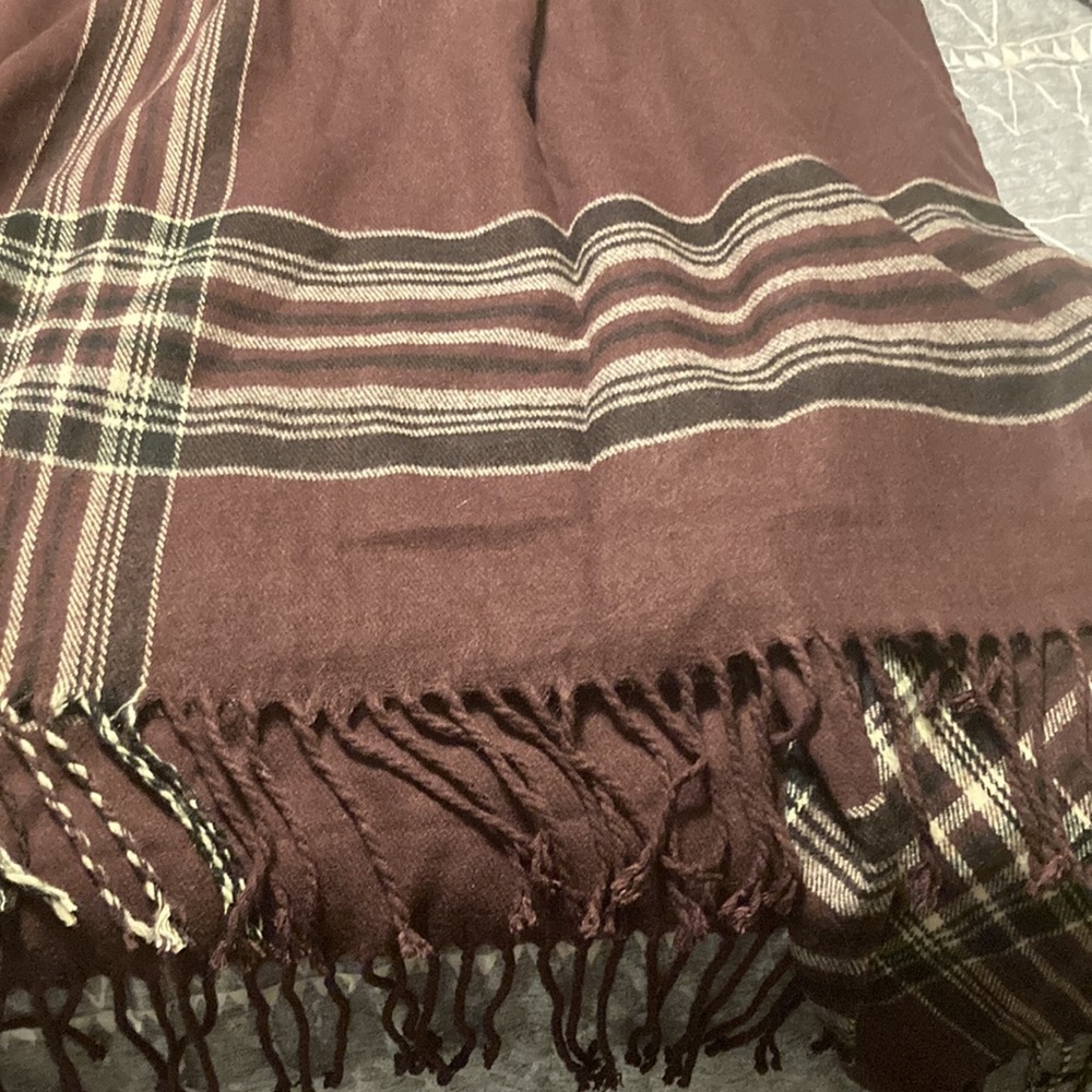 Open shawl,patterned,never worn - Picture 2 of 6